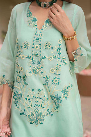 Pistaccio Lace