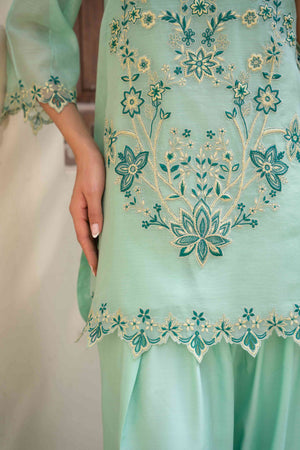 Pistaccio Lace