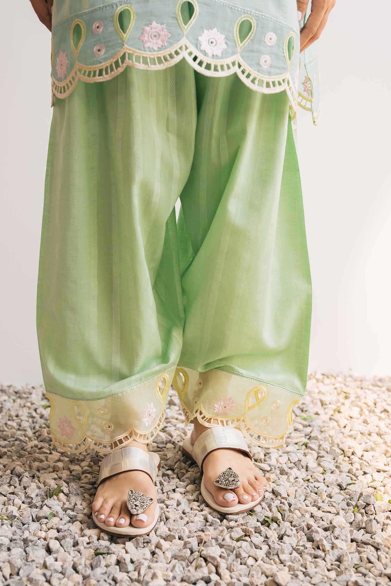 Blue Pineapple Matching Set